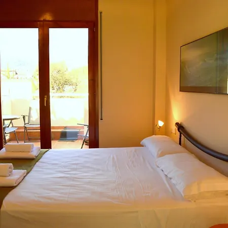 Casa Con Piscina En El Casco Historico Holiday home *